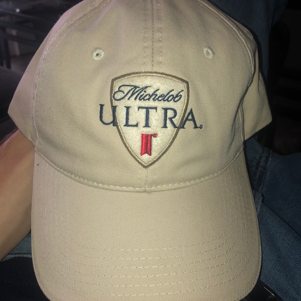 Michelob ULTRA hat